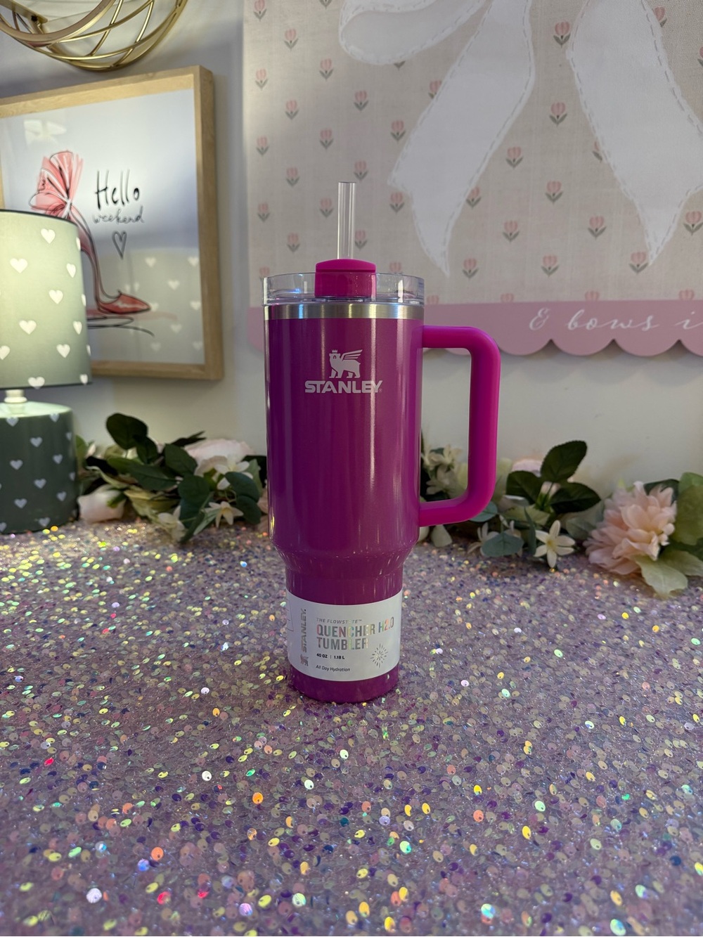 NWT Stanley 40 oz Quencher H2.0 FlowState Tumbler in “Punch Shimmer” 🩷✨